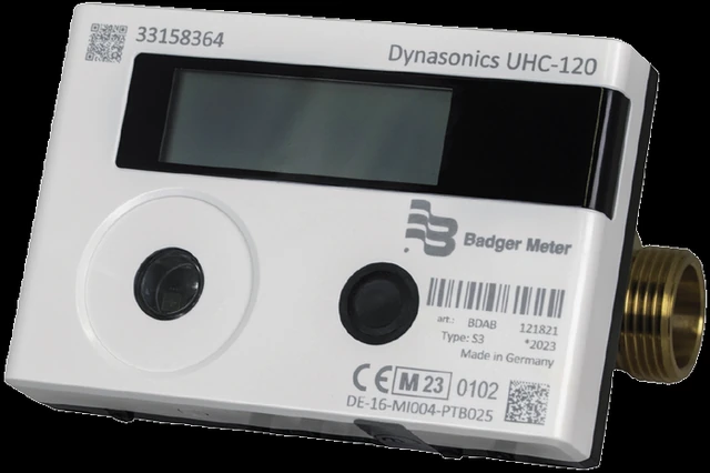 Dynasonics UHC-120 inline ultrasonic thermal-energy (heat / cool / BTU) meter (Badger Meter)